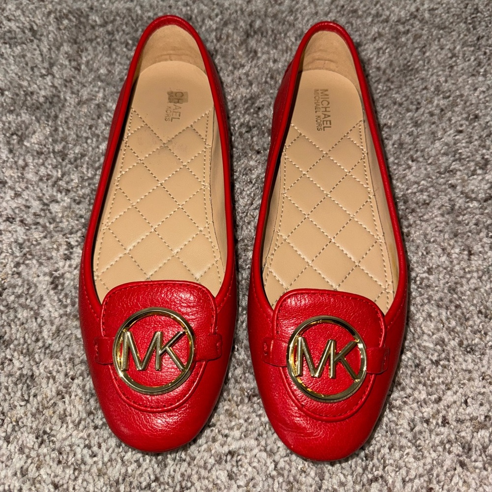 Michael Kors red flats size 6M